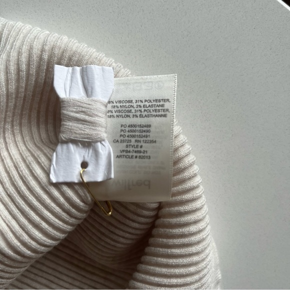 Aritzia Wilfred NWOT reso skirt in heather oatmeal - Picture 5 of 7